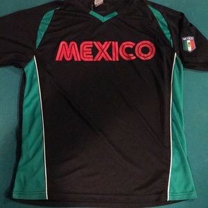 Rhinox Men’s Mexico National Team Shirt (Used)